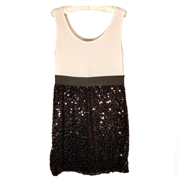 Moa Moa Dresses & Skirts - Moa Moa size medium NWT sequin tank dress